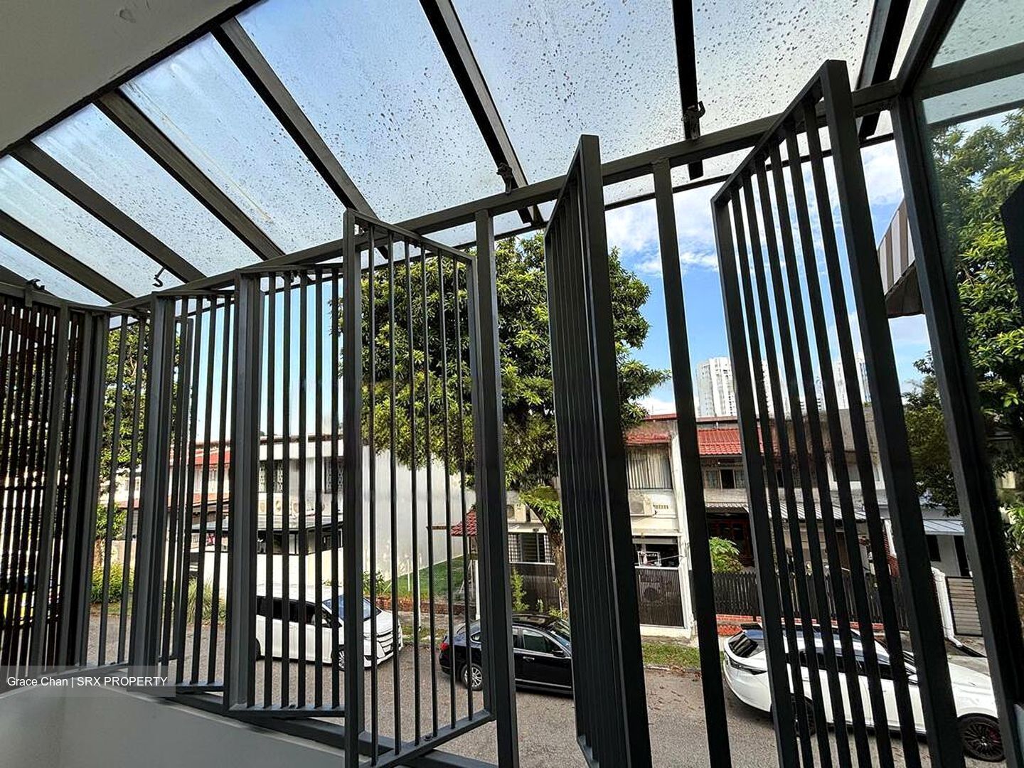 East Coast Road (D15), Apartment #619528891
